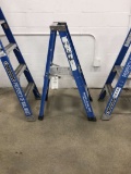 Louisville 2ft Fiberglass Step Ladder
