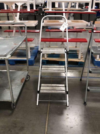 Fold Up Three Step Aluminum Step Ladder