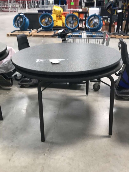 48in Diameter Folding Tables With Laminate Top