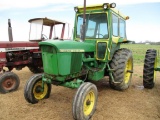 JOHN DEERE 4020 TRACTOR, S/N 237359R, 3PTH, 2 PAIR REMOTE HYD, PTO, SIDE CONSOLE LIFT, SYNCHROMESH T