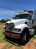 2004 MACK CV713 T/A CAB & CHASSIS, VIN 1M2AG11C44M013746, 400 MACK ENG, ALLISON 6 SPD A/T, 140,028