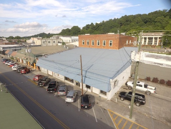 3 COMMERCIAL BUILDINGS SELLING ABSOLUTE. SELING AT APPROXIMATELY NOON 12:00 PM (EST)