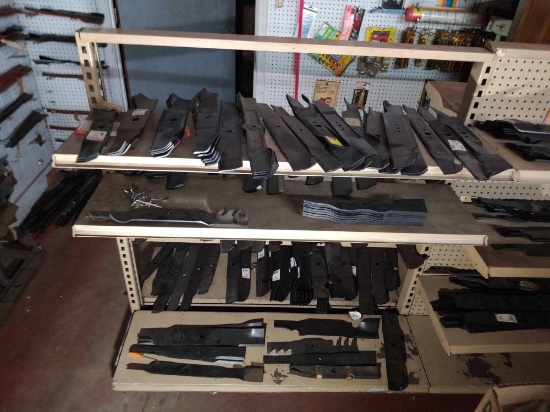 LAWNMOWER BLADE LOT