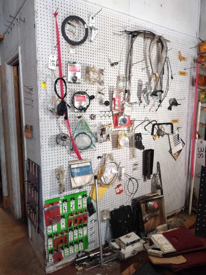 MISC. WALL LOT