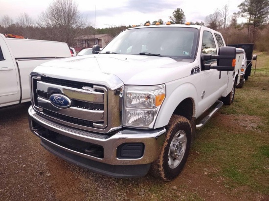 2013 FORD F350 SVC TRUCK, VIN 1FT8W3BTXEEB10798, POWERSTROKE DIESEL, 4X4, AT, AM/FM, 4DR, SVC BOX,