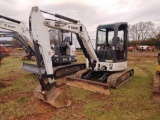 BOBCAT 430 FASTTRAK ZHS, S/N 563011672, RUBBER TRACKS, PUSH BLADE, 38'' BKT, 4069.1 MTR HRS