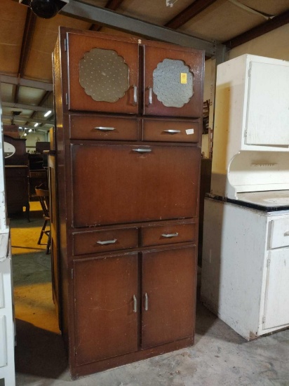 KITCHEN CABINET(REMINGTON)