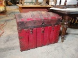 RED DOME TOP TRUNK