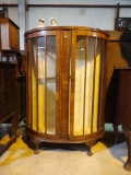 BOW FRONT CURIO(AS IS)