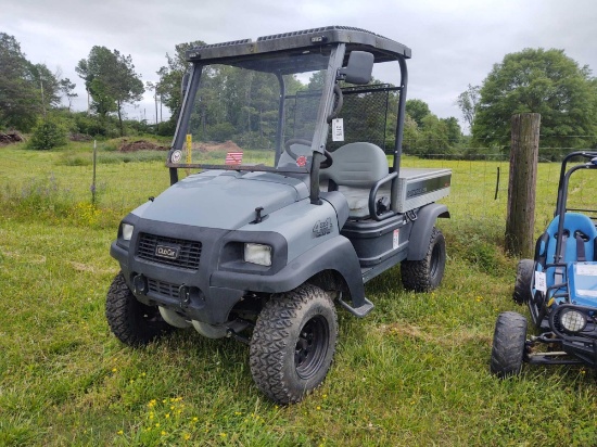 CLUB CAR CARRY ALL 295, 4X4, S/N RC0841964497, INTELLITRACK, MANUAL DUMP BED, 900 MTR HRS