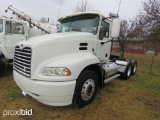 2005 Mack CXN613 VISION E7 Truck, VIN # 1M1AK06Y85N007946