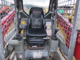 TAKEUCHI TL8 SKID STEER, S/N 200801586, 2004 MTR HRS