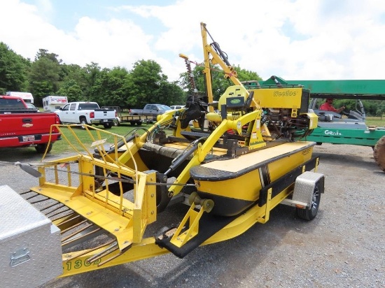 WEEDO 300 TIGER CAT AQUALINE HARVESTER W/TRAILER