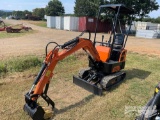 AGT INDUSTRIAL QH12 MINI EXCAVATOR