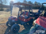 YAMAHA GOLF CART W/NEW BODY