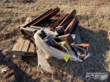 BUNDLE OF 3-4' PALLET FORKS