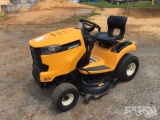 2016 CUB CADET XT1