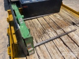 FRONTIER QUICK ATTACH HAY SPEAR