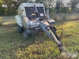 NEW IDEA 483P HAY BALER