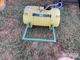 SPRAYER TANK ATTACHMENT
