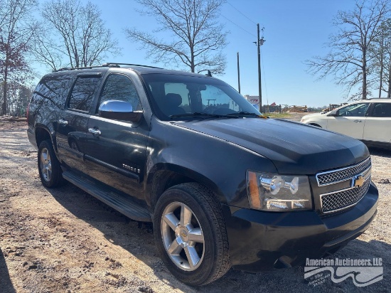 2013 CHEVROLET SUBURBAN