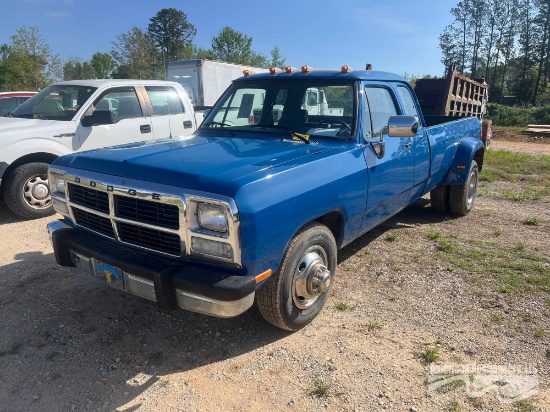 1993 DODGE D350 PICKUP TRUCK