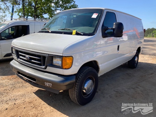 2004 FORD ECONOLINE VAN