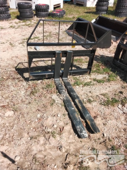 NEW KIVEL 3500 PALLET FORK ATTACHMENT
