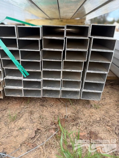 (35) ALUMINUM TUBING 2'X4'X20'