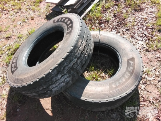 (2) FIRESTONE TIRES 315-8R.22.5