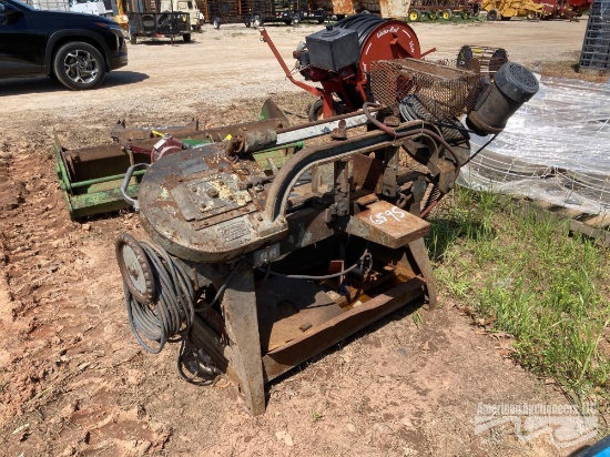BAND SAW