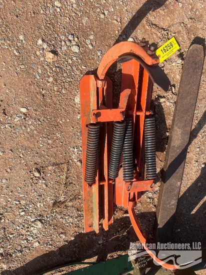 (2) SPRING TOOTH CHISELS