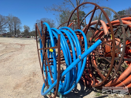 LARGE METAL HOSE REEL W/HOSE