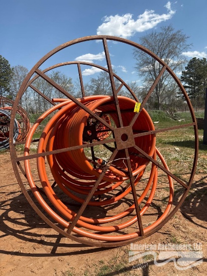 LARGE HOSE REEL W/HOSE