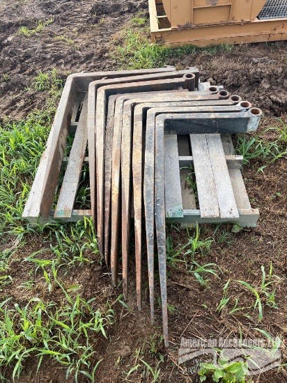 PALLET OF 9 5' FORKS