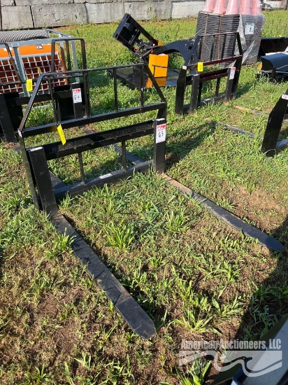 NEW KIVEL 3500LB QUICK ATTACH 4' PALLET FORK ATTACHMENT