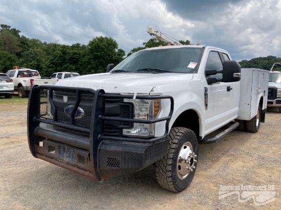 2018 Ford F-350 Pickup Truck, VIN # 1FD8X3H69JEB74674
