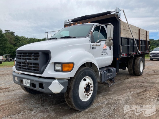 2002 Ford F-750 Truck, VIN # 3FDXF75H72MA30449