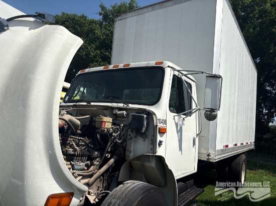 1992 International 4700 Truck, VIN # 1HTSCNMM2NH432031, INOPERABLE, FLOOD DAMAGE