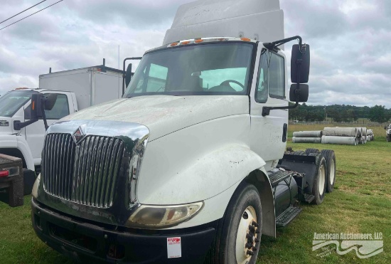 2005 International 8600 Truck, VIN # 1HSHXAHR55J009339 *INOPERABLE *FLOOD DAMAGE