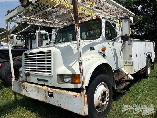 2000 International 4700 Truck, VIN # 1HTSCAAN1YH268040, INOPERABLE, FLOOD DAMAGE