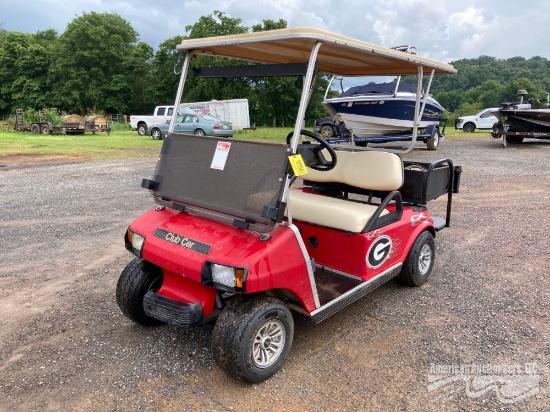 CLUB CAR ELECTRIC GOLF CART