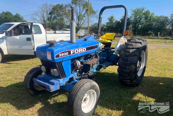 FORD 3930 FARM TRACTOR