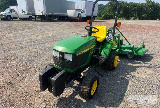 JOHN DEERE 2210 FARM TRACTOR