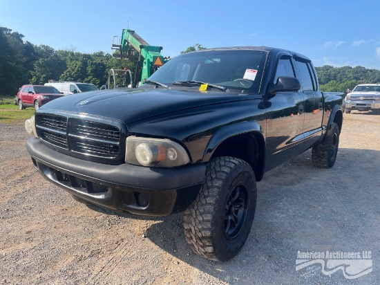 2002 Dodge Dakota Pickup Truck, VIN # 1B7HG38XX2S517105
