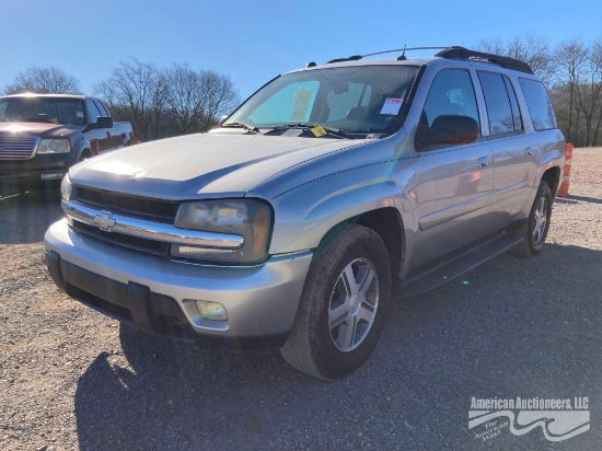 2005 Chevrolet TrailBlazer EXT Multipurpose Vehicle (MPV), VIN # 1GNET16M656158772