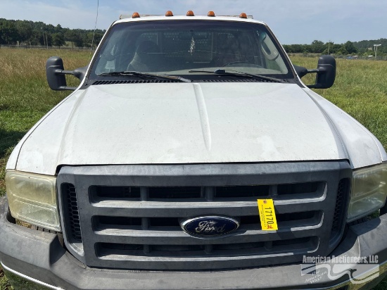 2007 Ford F-550 Truck, VIN # 1FDAX56Y67EB28150, *INOPERABLE