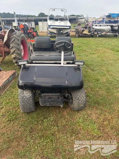 GOLF CART