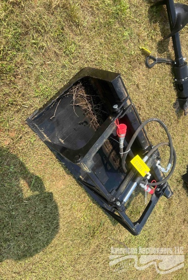 MINI SKID STEER 44" PLATE GRABBER