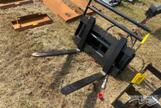 MINI SKID STEER FORKS W/ HYD LIFT, 30'' FORKS